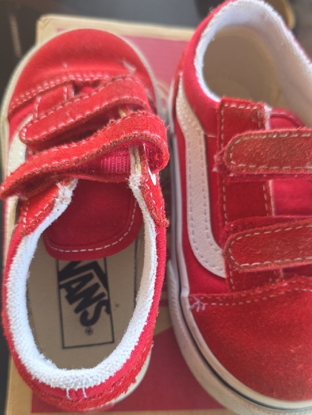 Red VANS - Picture 2 of 6